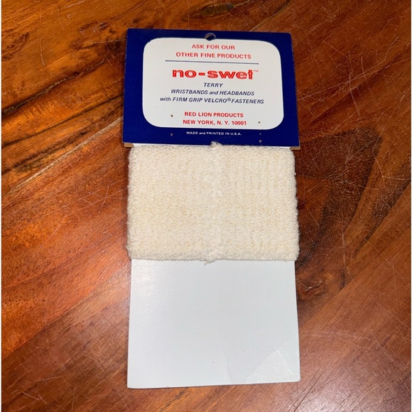 VTG 70’s Cleveland Indians MLB Baseball Chief Wahoo Sweat Band Wristband NOS NEW - Picture 2 of 2